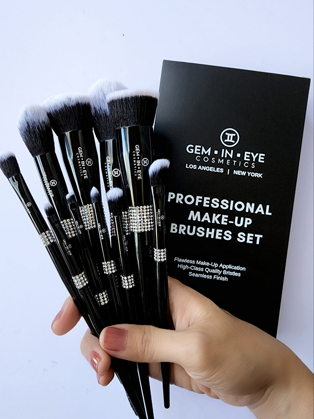 PROFESSIONAL GLAM MAKE-UP BRUSHES