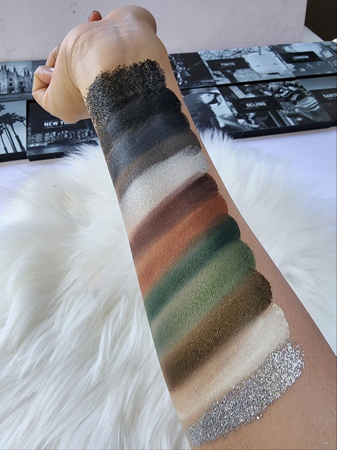 NEW YORK - GEM▪︎IN▪︎EYE Cosmetics