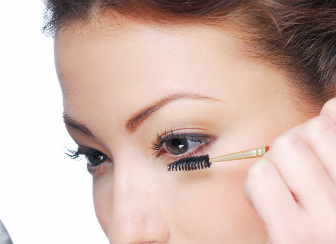 Magnetic Eyelashes: A Smart Investment for Your Travel Makeup Kit