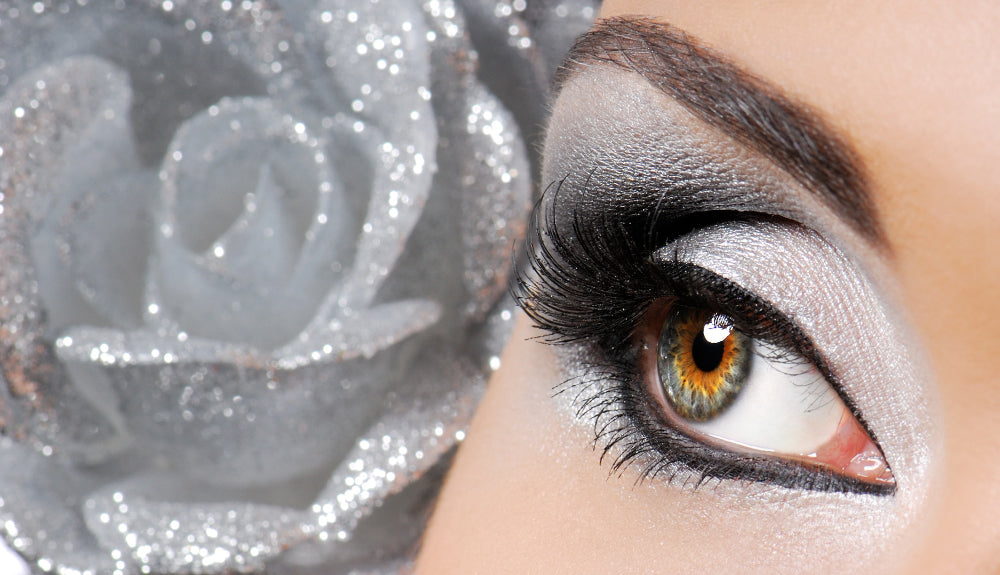 Tips for Flawless Cat Eye Application with Magnetic Eyelashes